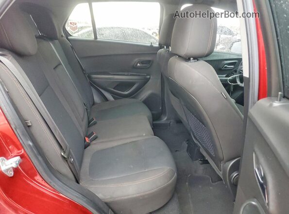 KL7CJKSB0MB319653 2021 CHEVROLET TRAX Maroon Widok wnętrza z tyłu