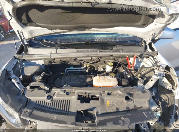 KL7CJKSB2LB030577 2020 CHEVROLET TRAX Silver Вид ззаду