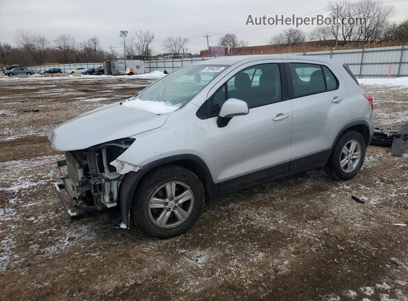 KL7CJKSB4MB318635 2021 CHEVROLET TRAX Gray Передня ліва чверть