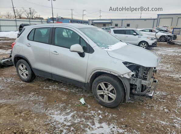 KL7CJKSB4MB318635 2021 CHEVROLET TRAX Gray Передня права чверть