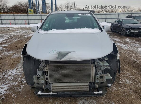 KL7CJKSB4MB318635 2021 CHEVROLET TRAX Gray Вид спереду