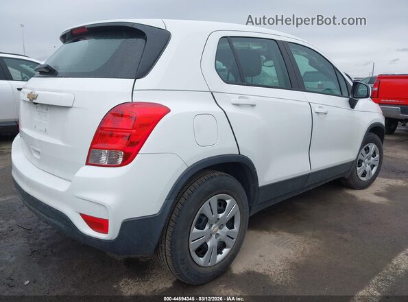 KL7CJKSB9JB574135 2018 CHEVROLET TRAX Белый Задняя правая четверть