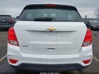 2018 Chevrolet Trax Ls Белый vin: KL7CJKSB9JB574135