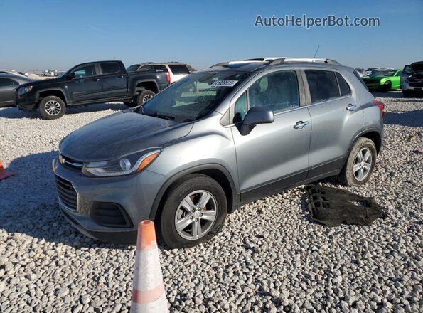 KL7CJLSB0KB821999 2019 CHEVROLET TRAX Silver Vista tres cuartos delantera izquierda