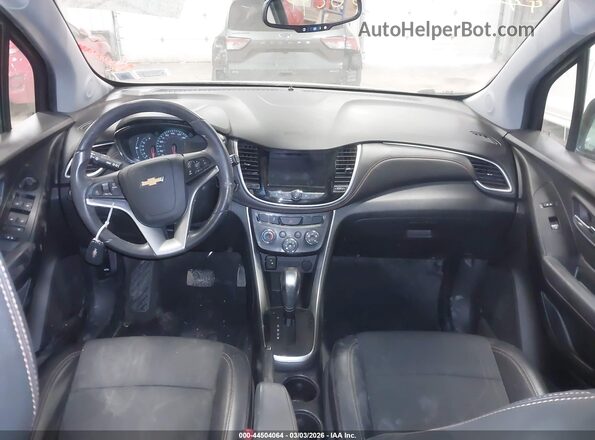 KL7CJLSB1KB912392 2019 CHEVROLET TRAX Черный Вид салона спереди