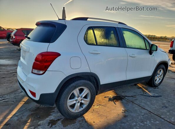 KL7CJLSB1MB310076 2021 CHEVROLET TRAX White Rear right
