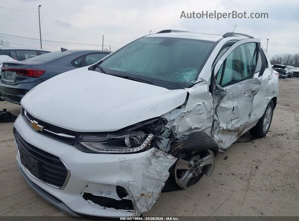 KL7CJLSB4LB066762 2020 CHEVROLET TRAX Белый Передняя левая четверть
