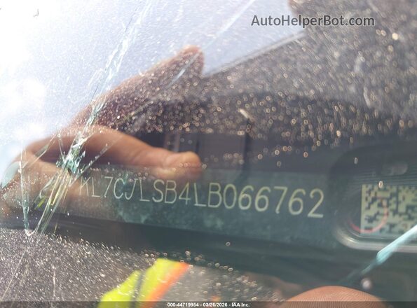 KL7CJLSB4LB066762 2020 CHEVROLET TRAX Белый Вид подкапотного пространства