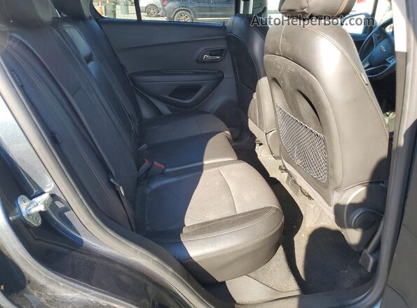 KL7CJLSB4MB338504 2021 CHEVROLET TRAX Blue Вид задньої частини салону