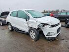 2017 Chevrolet Trax Ls Белый vin: KL7CJNSB8HB258155