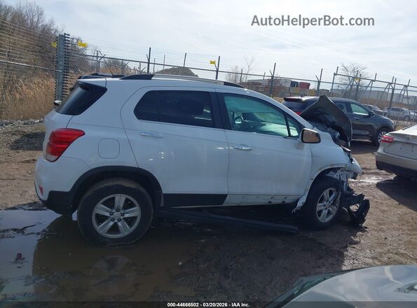 KL7CJPSB0LB086059 2020 CHEVROLET TRAX White Widok wnętrza z tyłu