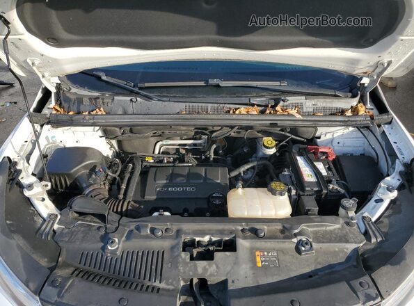 KL7CJPSB1JB569685 2018 CHEVROLET TRAX Белый Вид подкапотного пространства