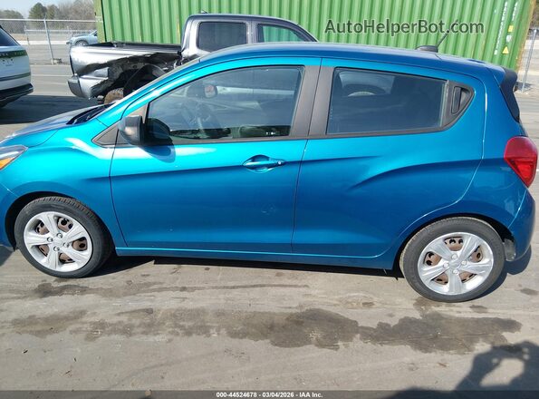 KL8CB6SA1KC712995 2019 CHEVROLET SPARK Blue Vista interior de 360 grados