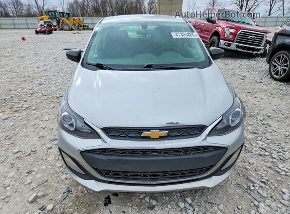 KL8CB6SA3KC815772 2019 CHEVROLET SPARK Серебряный Вид спереди
