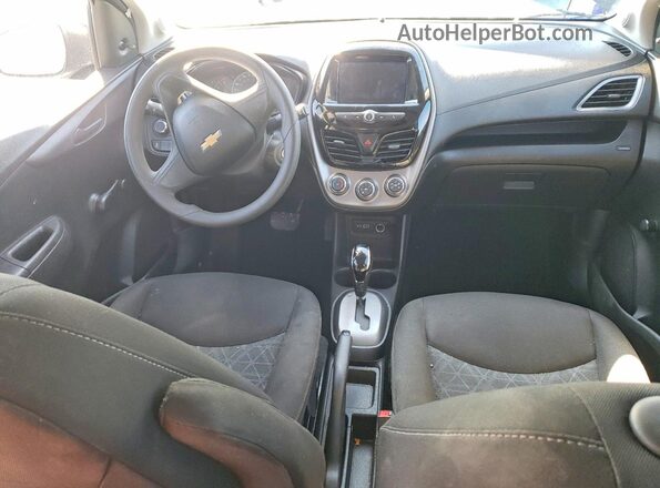 KL8CB6SA6LC413570 2020 CHEVROLET SPARK Черный Вид панели приборов