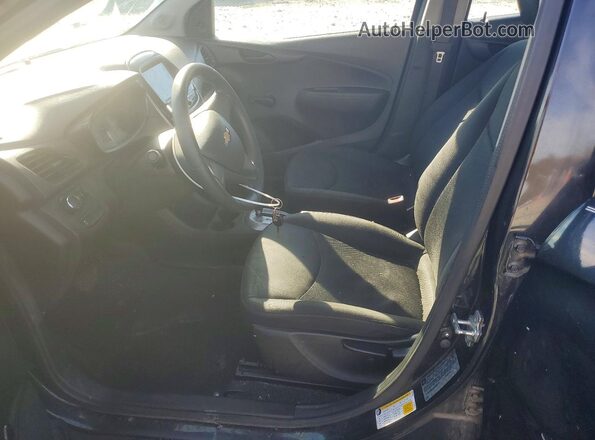 KL8CB6SA7GC629675 2016 CHEVROLET SPARK Черный Вид салона спереди
