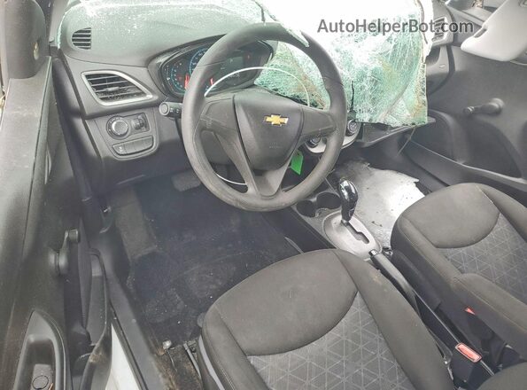 KL8CB6SA7LC478637 2020 CHEVROLET SPARK Белый Вид панели приборов
