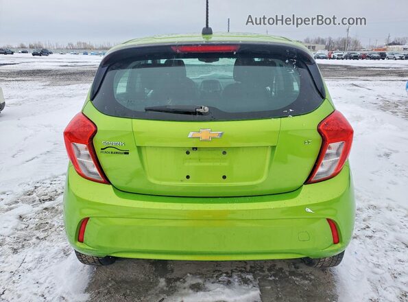 KL8CD6SA9GC563897 2016 CHEVROLET SPARK Зеленый Вид сзади