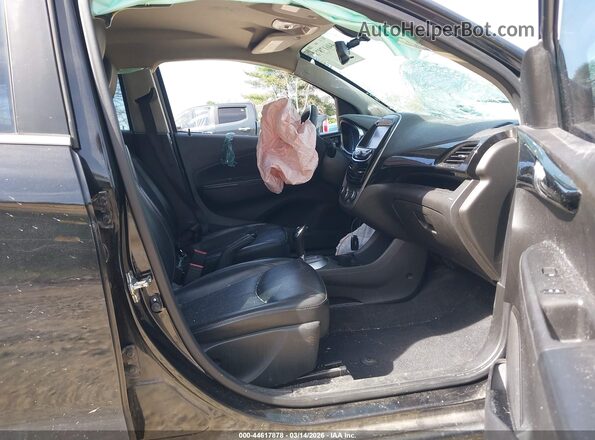 KL8CF6SA4HC722062 2017 CHEVROLET SPARK Черный Вид салона спереди