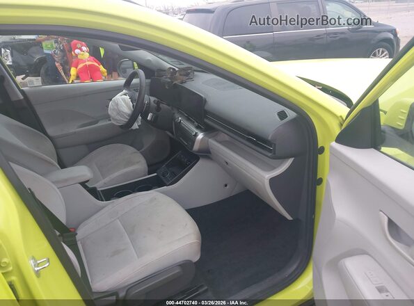 KM8HCCAB4RU064751 2024 HYUNDAI KONA Green Front interior view