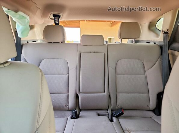 KM8J33A43KU072817 2019 HYUNDAI TUCSON White Vista de los asientos traseros