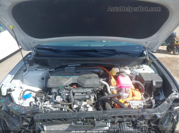 KM8JCDD15SU247883 2025 HYUNDAI TUCSON HYBRID Серебряный Вид сзади