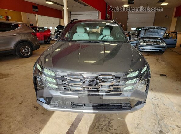 KM8JEDD17TU417642 2026 HYUNDAI TUCSON Серебряный Вид спереди