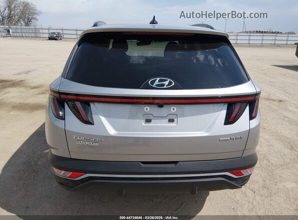 KM8JFCA19NU050676 2022 HYUNDAI TUCSON HYBRID Silver 