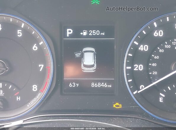 KM8K12AA2JU088869 2018 HYUNDAI KONA Серый 