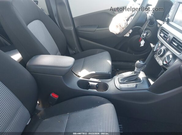 KM8K12AA8MU612482 2021 HYUNDAI KONA Серый Вид салона спереди