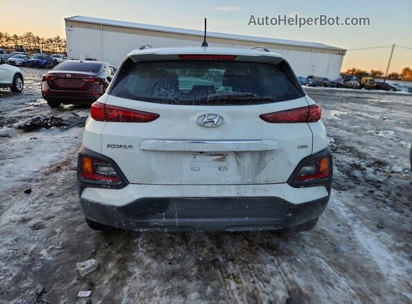 KM8K2CAA7JU074808 2018 HYUNDAI KONA Белый Вид сзади
