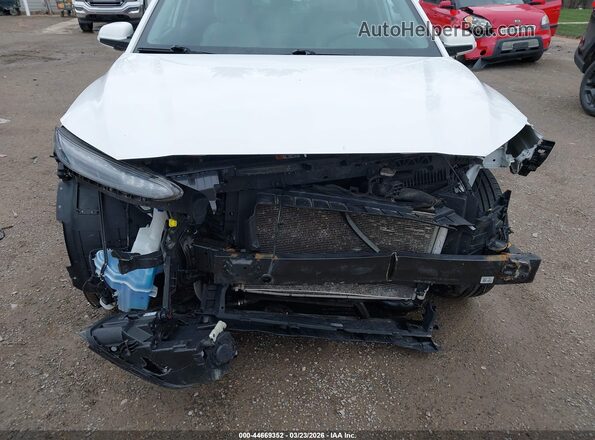 KM8K6CABXNU849976 2022 HYUNDAI KONA Белый Вид спереди