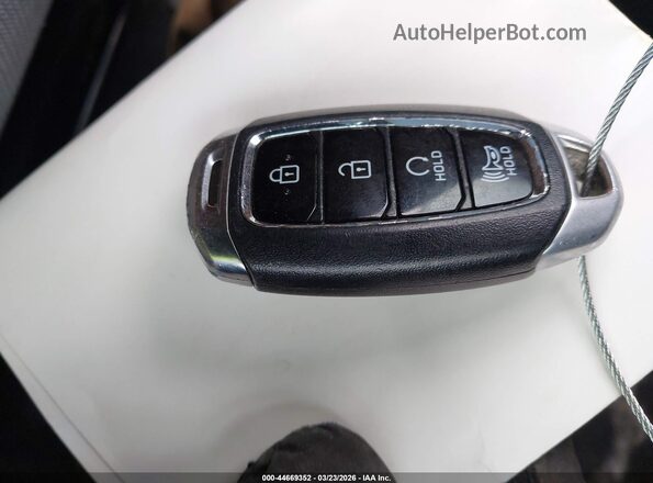 KM8K6CABXNU849976 2022 HYUNDAI KONA Белый Вид панели приборов