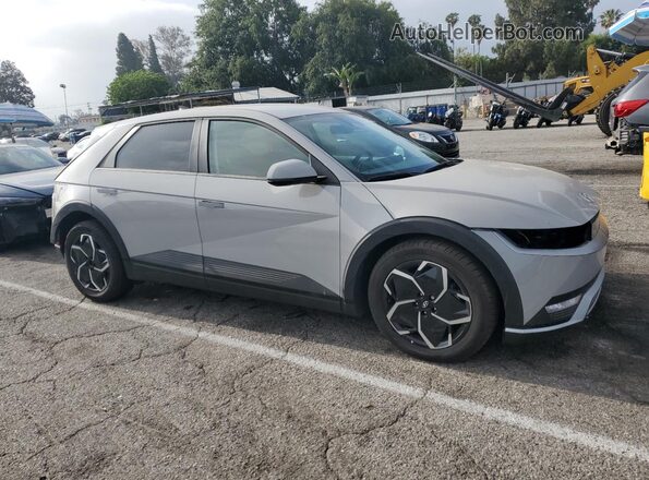 KM8KN4DEXRU295293 2024 HYUNDAI IONIQ Серый Передняя правая четверть