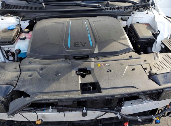 KM8KNDDF4RU301615 2024 HYUNDAI IONIQ White Widok komory silnika