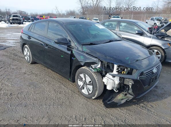 KMHC65LC0HU030078 2017 HYUNDAI IONIQ HYBRID Черный Передняя правая четверть