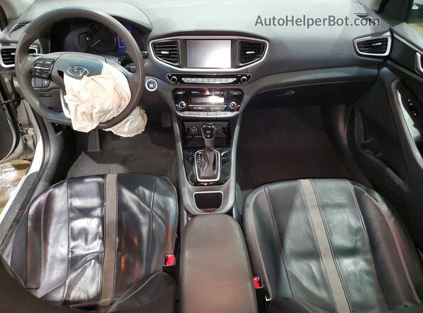 KMHC65LC1KU158420 2019 HYUNDAI IONIQ Серебряный Вид панели приборов