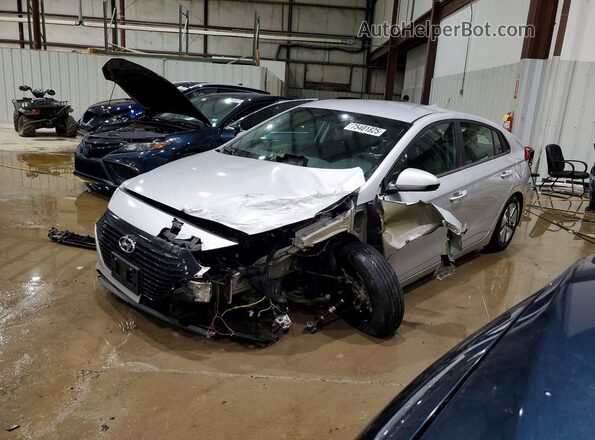 KMHC65LC1KU158420 2019 HYUNDAI IONIQ Серебряный Передняя левая четверть
