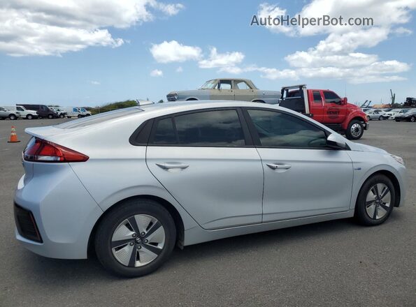 KMHC65LC2JU090434 2018 HYUNDAI IONIQ Silver Trasero derecho