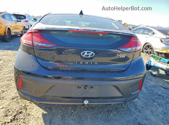 KMHC65LC3JU095531 2018 HYUNDAI IONIQ Black Rear view