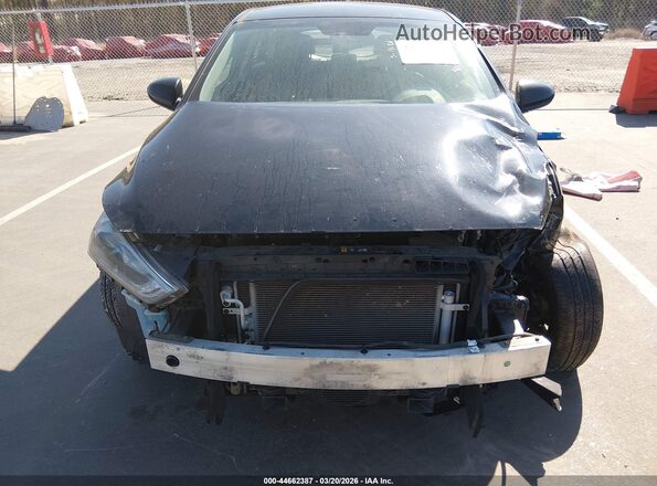KMHC65LC4HU022307 2017 HYUNDAI IONIQ HYBRID Black Вид задньої частини салону
