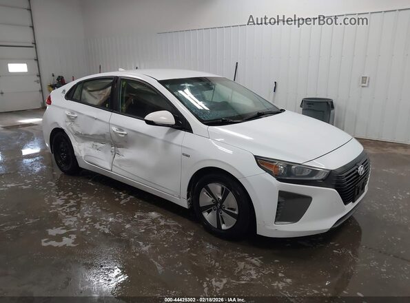 KMHC65LC4HU026633 2017 HYUNDAI IONIQ HYBRID White წინა მარჯვენა