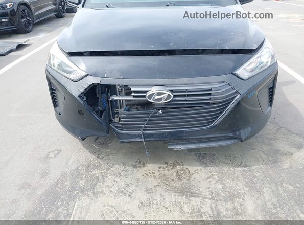 KMHC65LC4JU061498 2018 HYUNDAI IONIQ HYBRID Black Widok z przodu