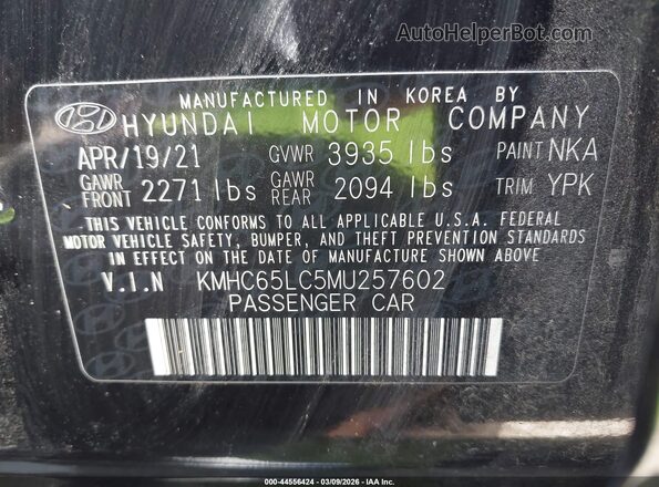 KMHC65LC5MU257602 2021 HYUNDAI IONIQ HYBRID Черный Вид подкапотного пространства