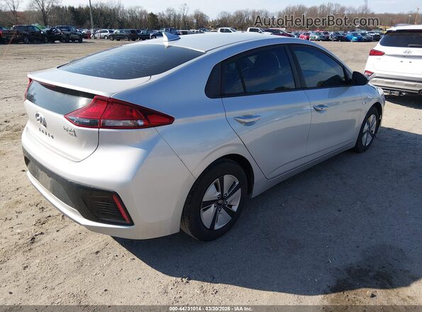 KMHC65LC8JU074027 2018 HYUNDAI IONIQ HYBRID Silver Задня права чверть