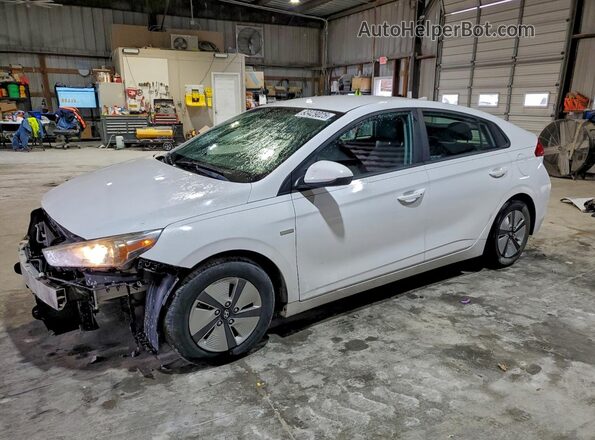 KMHC65LC9JU076806 2018 HYUNDAI IONIQ White Vista tres cuartos delantera izquierda
