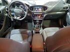 2018 Hyundai Ioniq Hybrid Blue White vin: KMHC65LC9JU076806