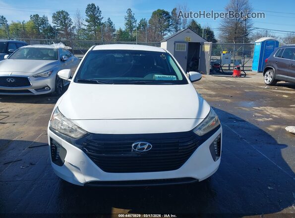 KMHC65LDXKU105711 2019 HYUNDAI IONIQ PLUG-IN HYBRID Белый Вид щитка приборов