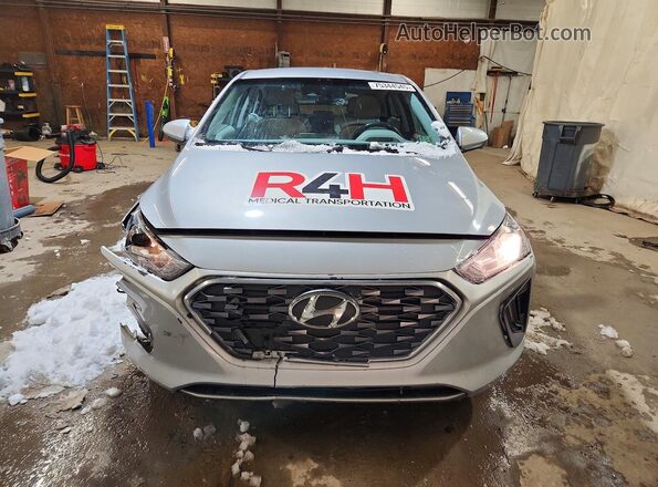KMHC75LC7LU231630 2020 HYUNDAI IONIQ Silver Widok z przodu
