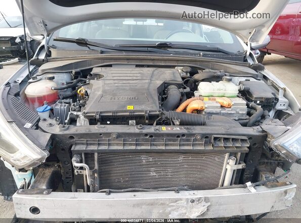 KMHC75LC9JU065818 2018 HYUNDAI IONIQ HYBRID Серебряный Вид сзади